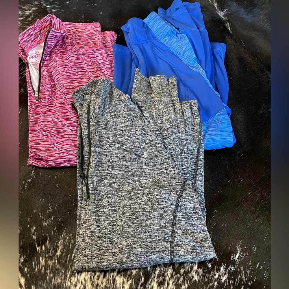 Lot Of 3 Active Long Sleeve Pullover Jacket 1/4 Zip‎ Women’s Sz Large Zone Pro